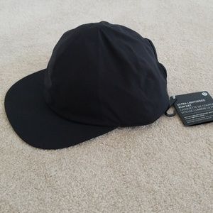 NWT Lululemon Ultra Lightspeed Run Hat